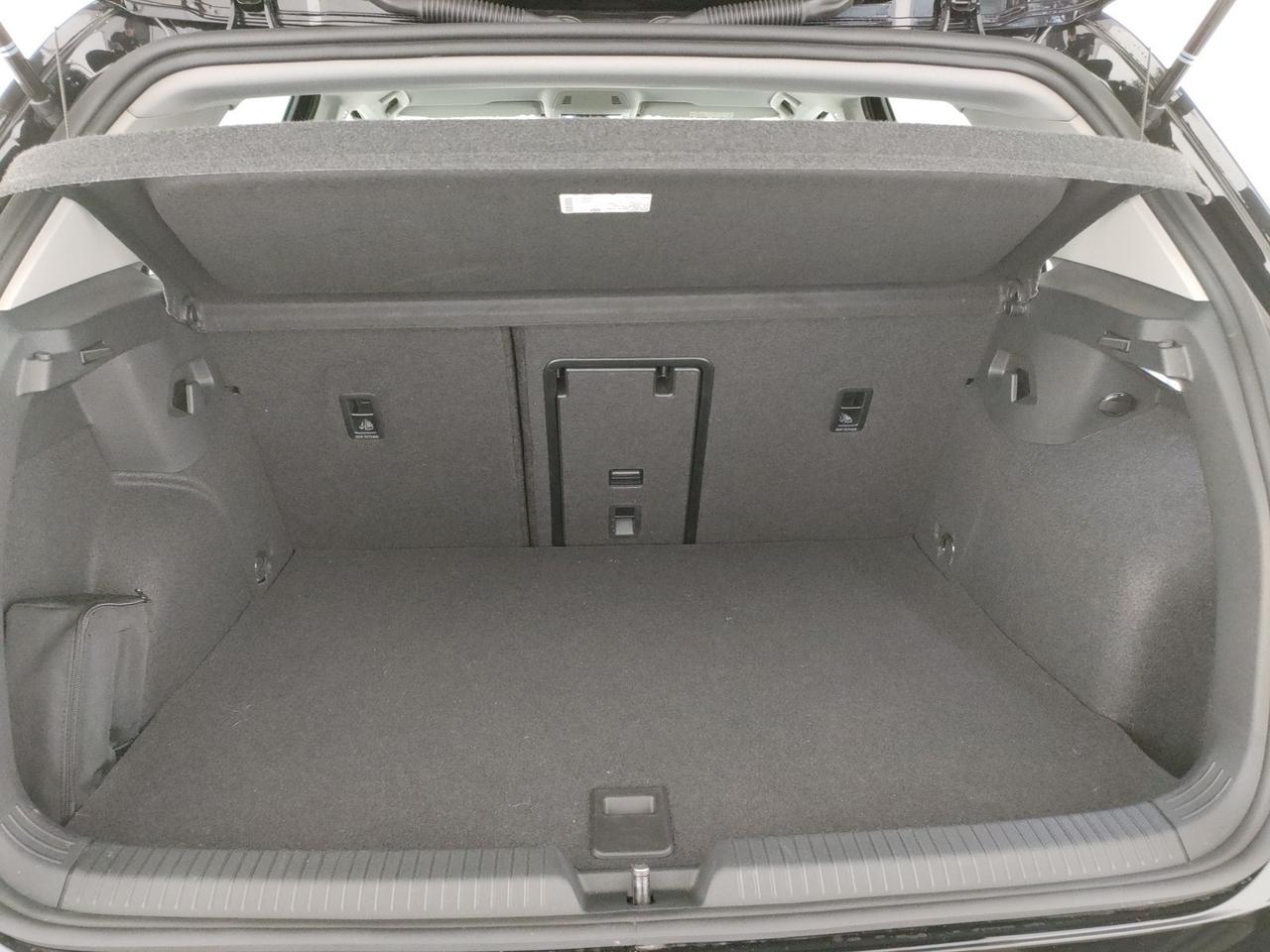 Volkswagen Golf 1.5 tsi ehybrid edition plus 204cv dsg
