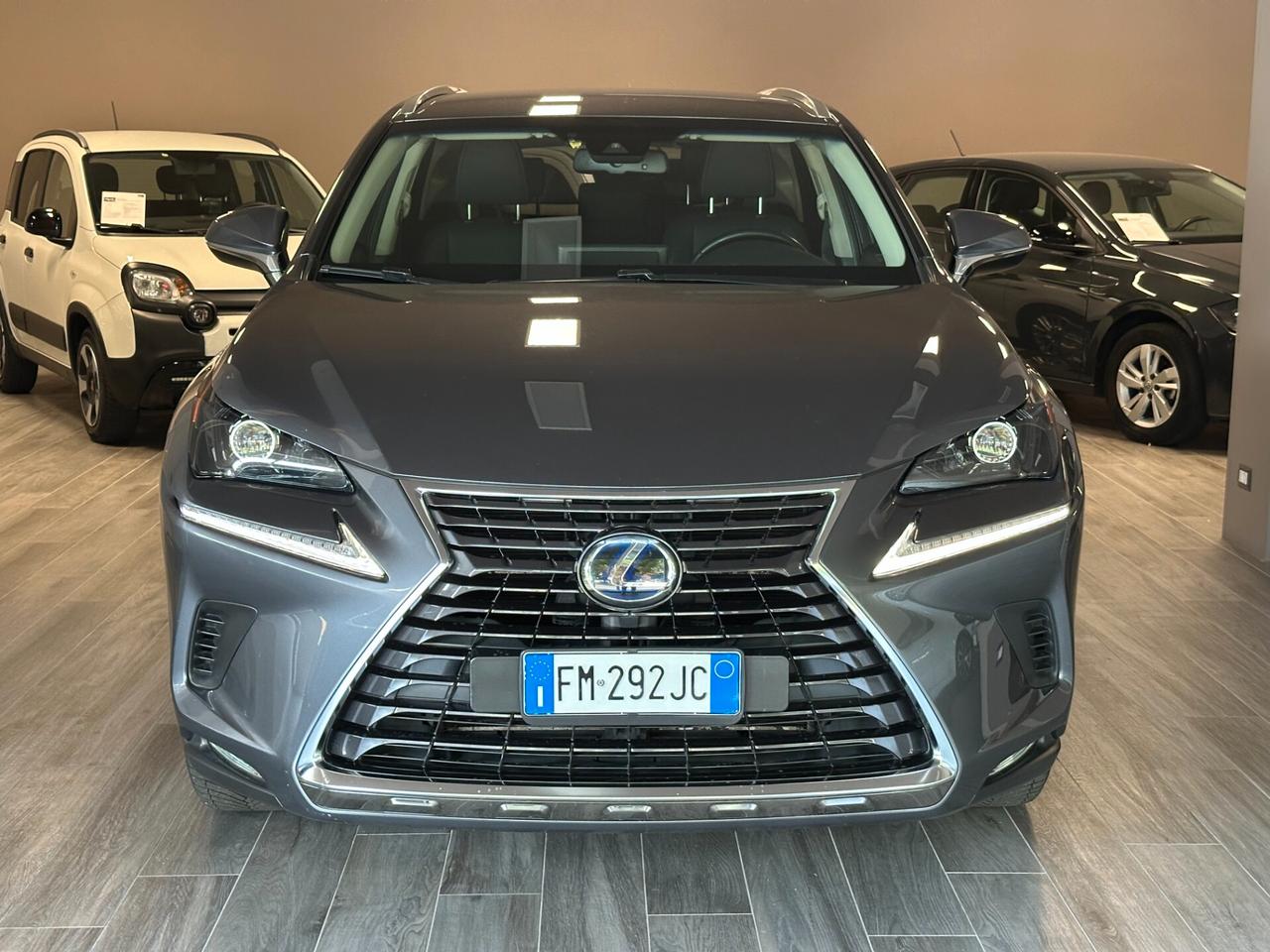 Lexus NX 300h Hybrid Executive 4wd - UnicoPro