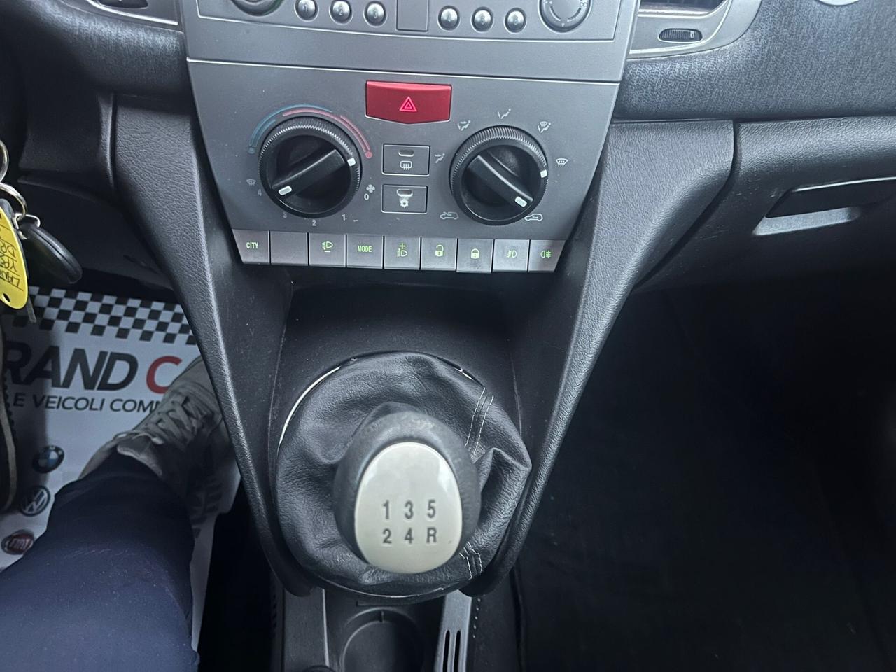 Lancia Ypsilon 1.3 MJT Oro Unipro 2008