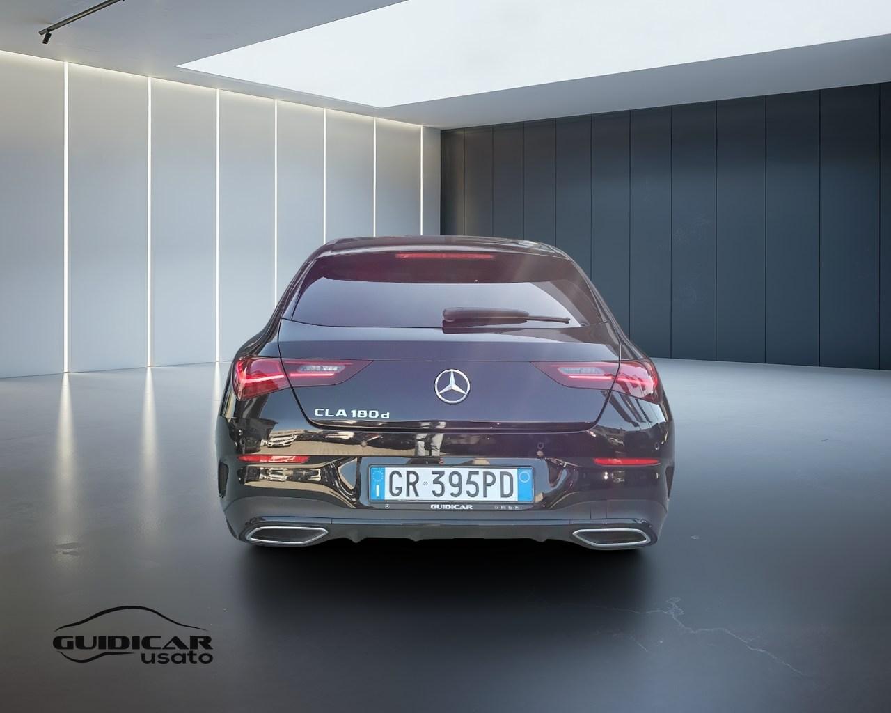 Mercedes-Benz CLA Sh.Brake - X118 2023 - CLA Shooting Brake 180 d AMG Line Advanced Plus auto