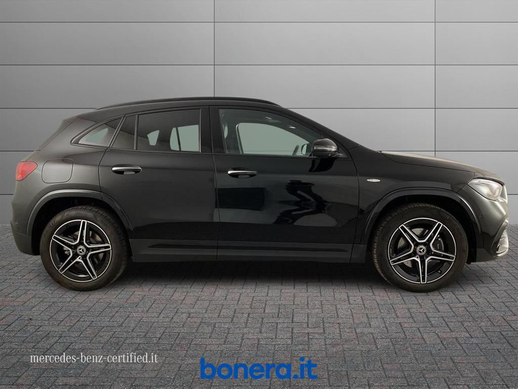 Mercedes GLA 250 250 e Plug-In-Hybrid AMG Line Advanced Plus 8G-DCT