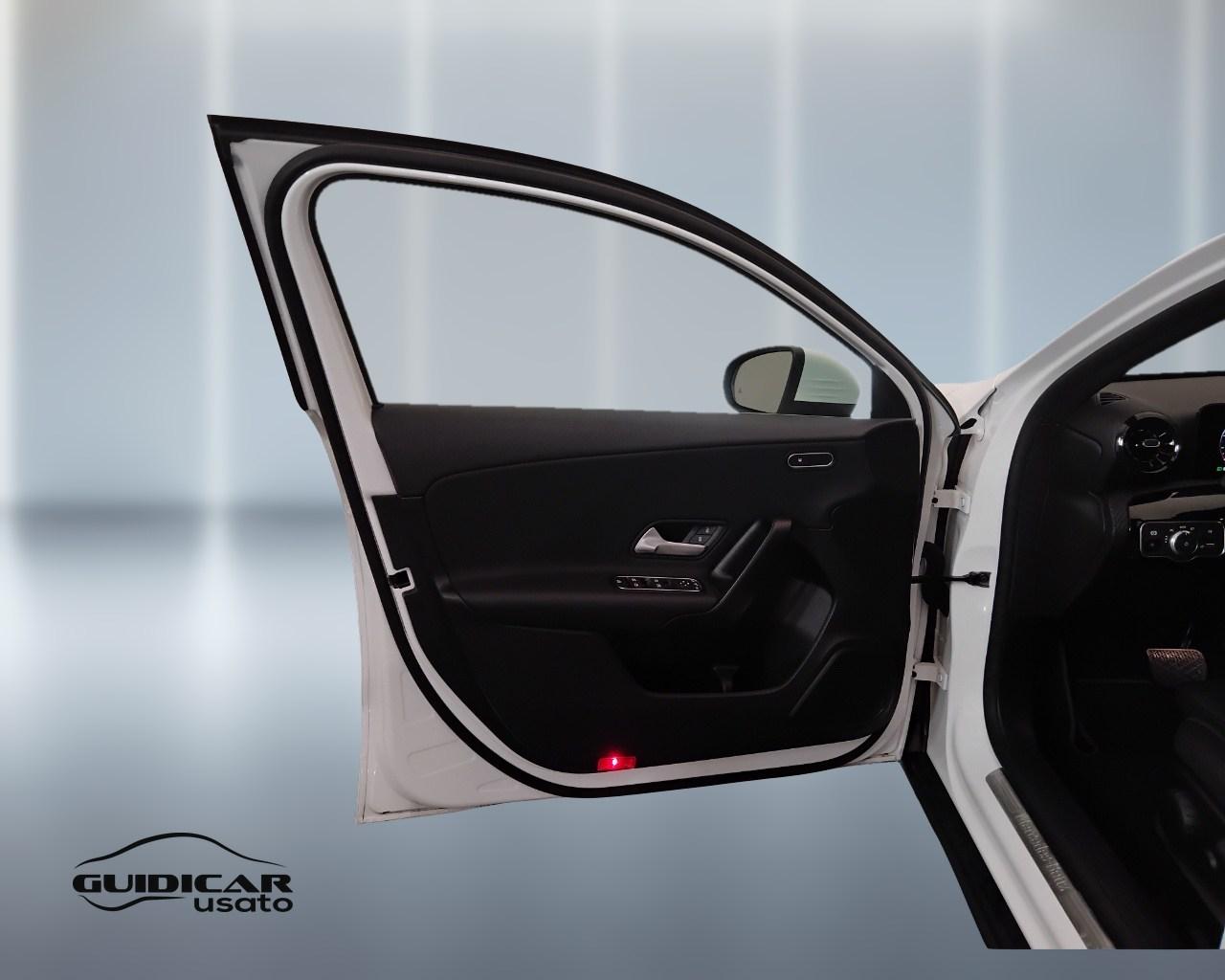 Mercedes-Benz Classe A - W177 2023 - A 180 d Advanced auto