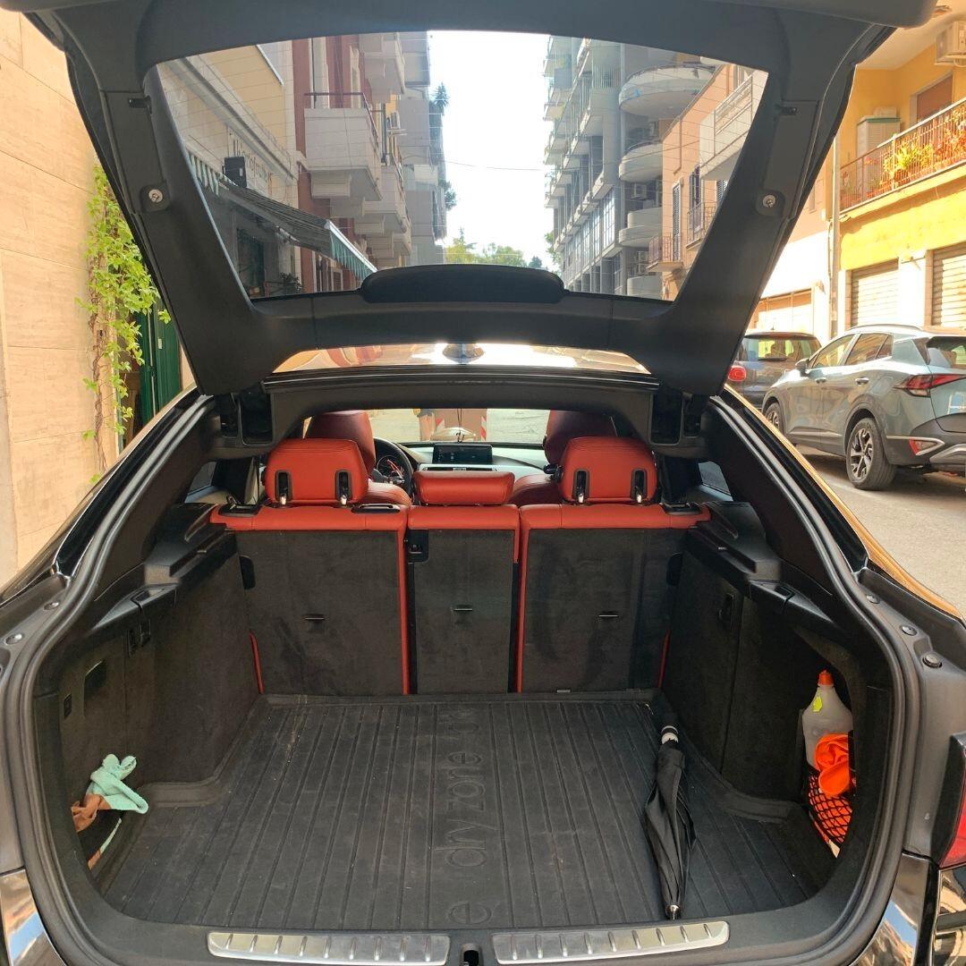 BMW 320d GT Msport **LEGGI INFO**