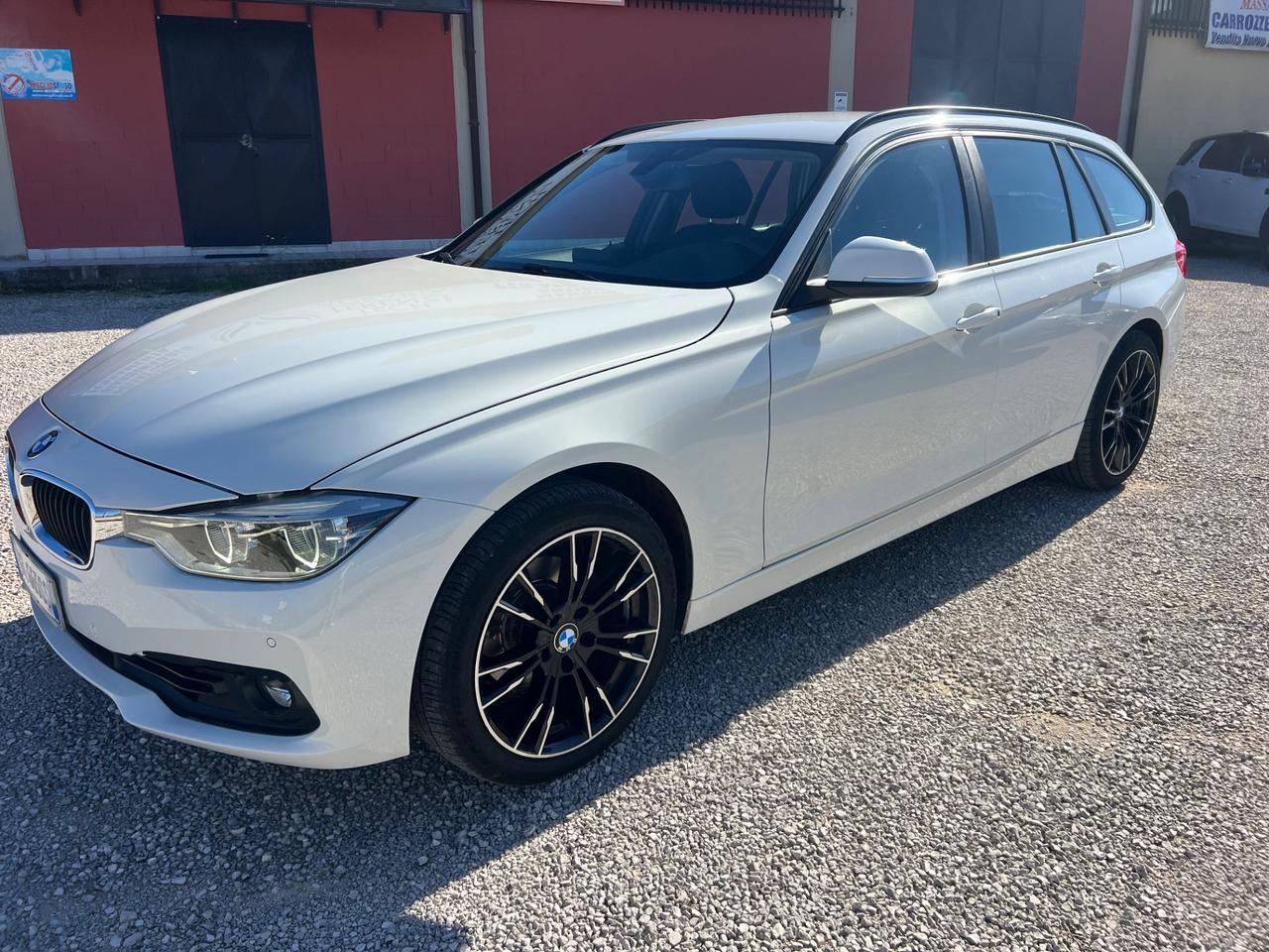 Bmw 318 318d Touring Business Advantage aut.