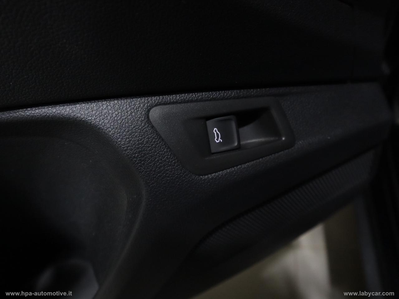 VOLKSWAGEN T-Roc 1.6 TDI NAVI FULL LED