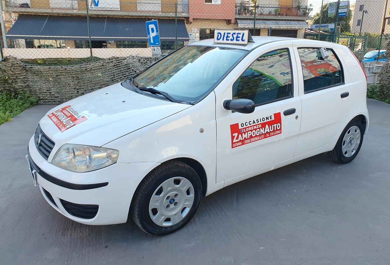 Fiat Punto 1.3 Multijet 16V 5 Porte X NEOPATENTATO I ZAMPOGNAUTO CT