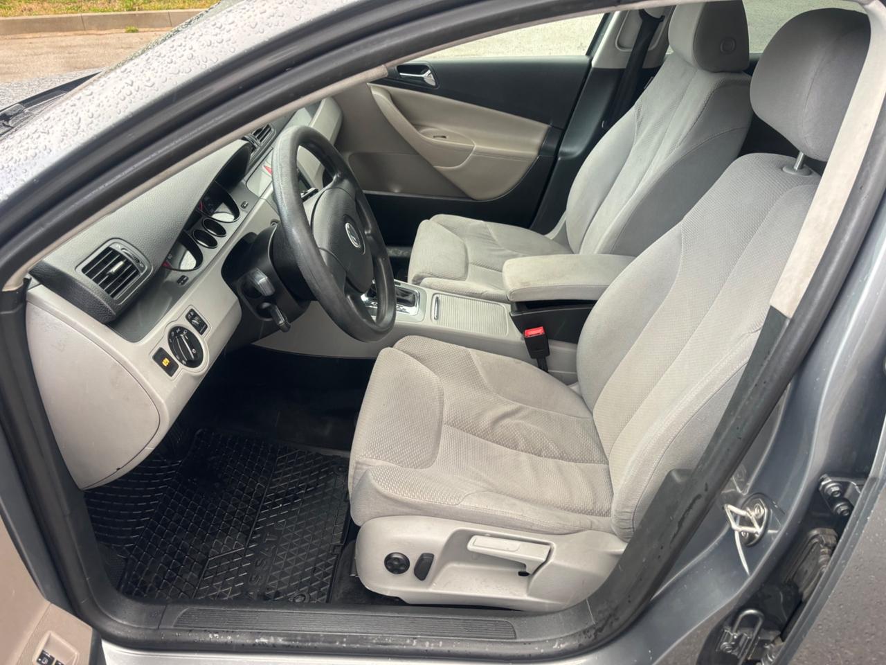 Volkswagen Passat 2.0 TDI DPF Var. Comfortline