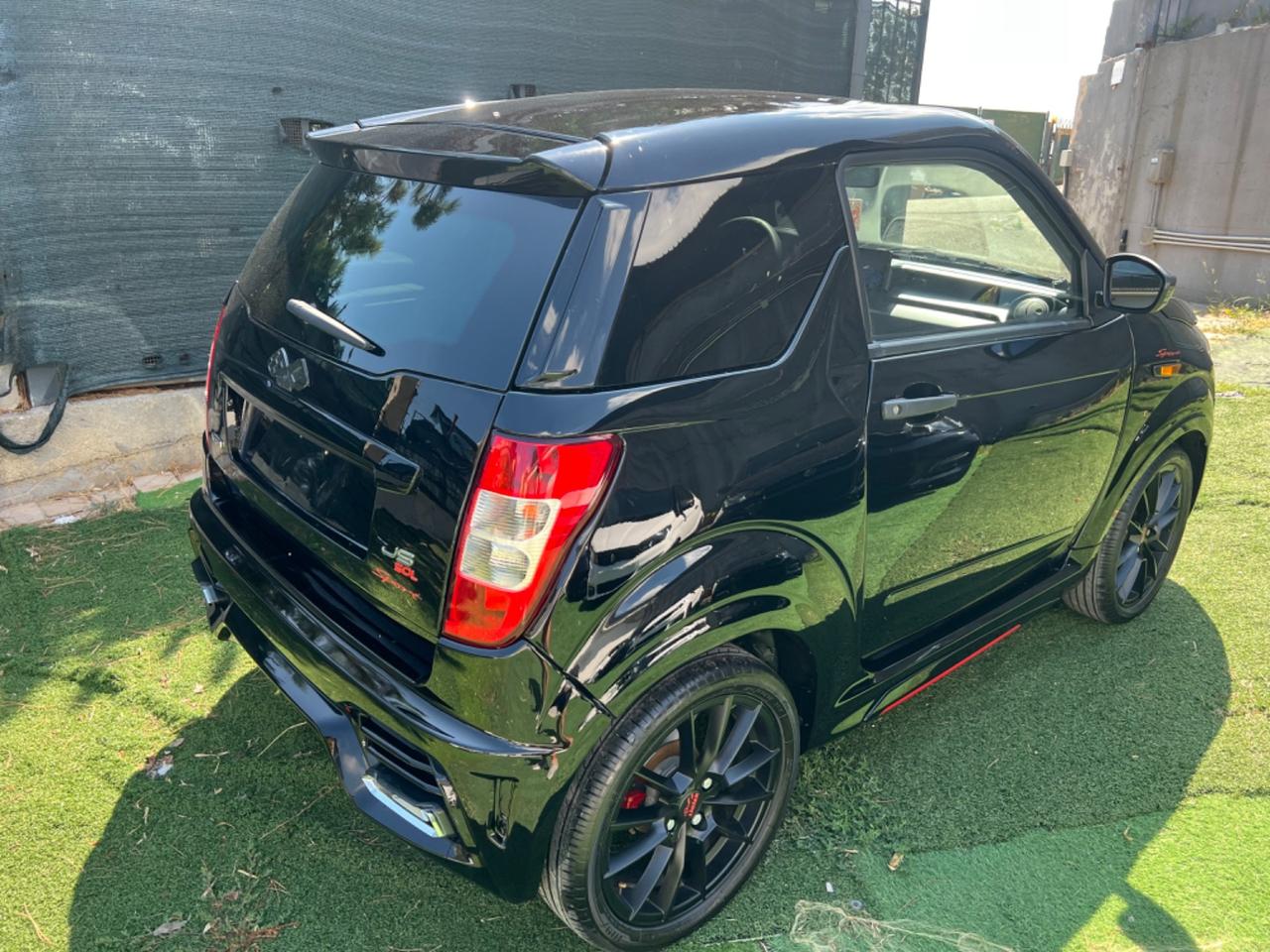 Ligier js 50 ultimate sport black dci clima servosterzo 2024 14000 km