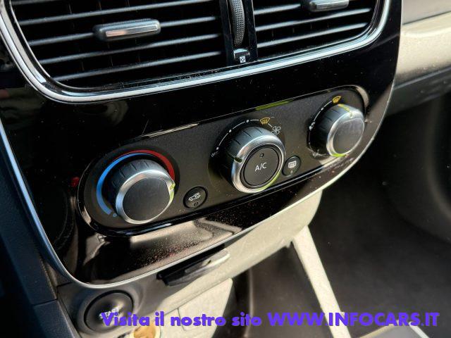 RENAULT Clio VAN 1.5 dCi 75CV - AUTOCARRO 2 POSTI