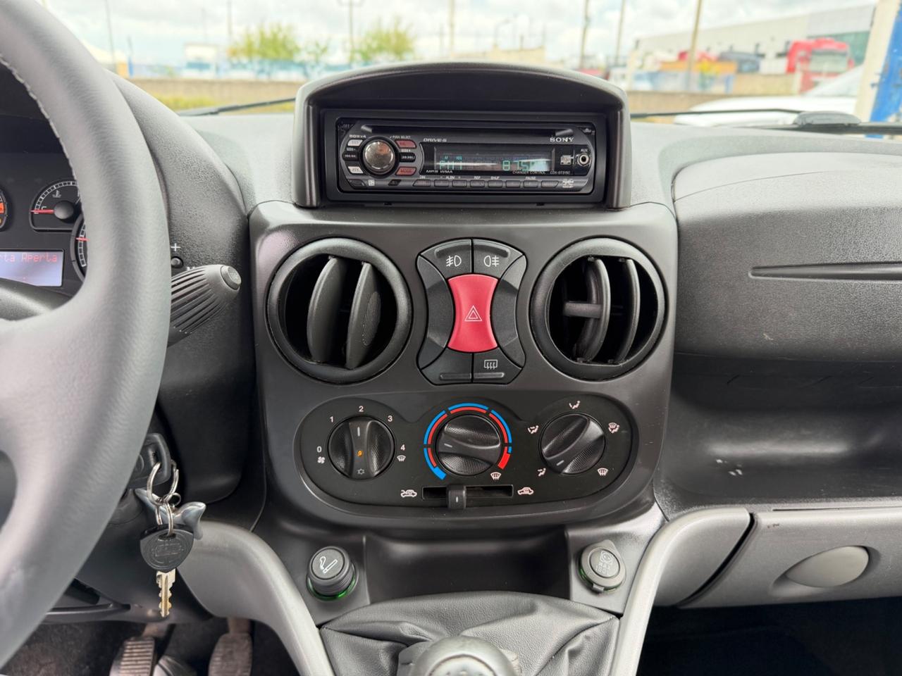 Fiat Doblò 1.3 Mjt Tetto alto “ALLESTIMENTO DISABILI”