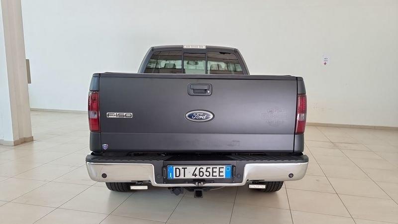 Ford F 150 ASI gancio traino