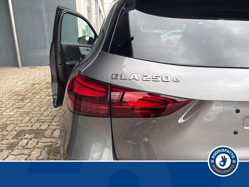 Mercedes-Benz GLA 250 E PLUG-IN HYBRID AUTOMATIC AMG line ADVANCED PLUS