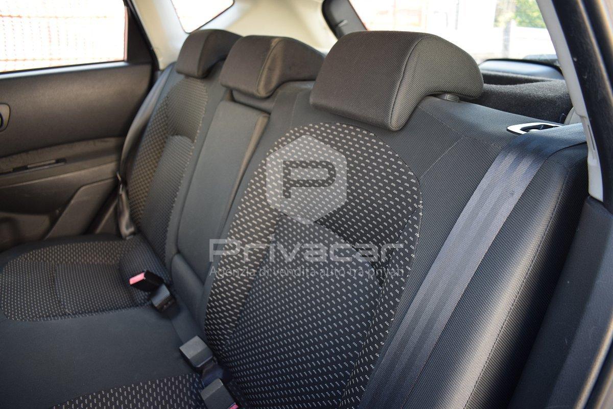 NISSAN Qashqai 2.0 dCi DPF 4WD Tekna