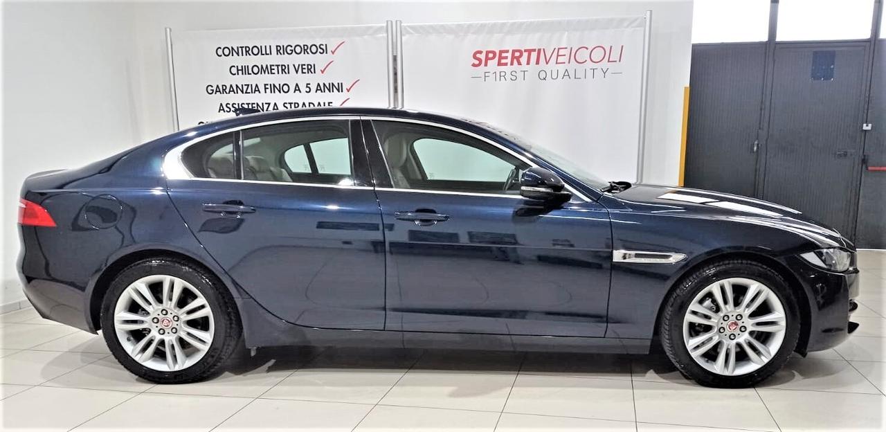 Jaguar XE 2.0 D 180 CV AWD aut. Prestige