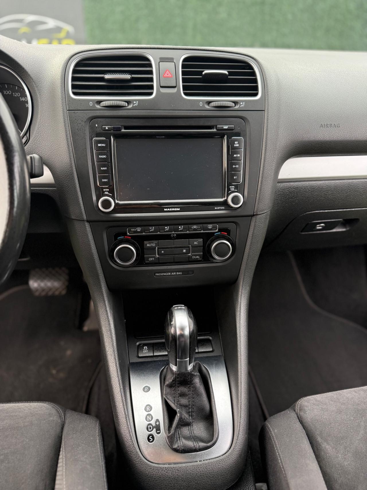 Volkswagen GOLF 2010 DSG ALCANTARA NAVI HIGHLINE