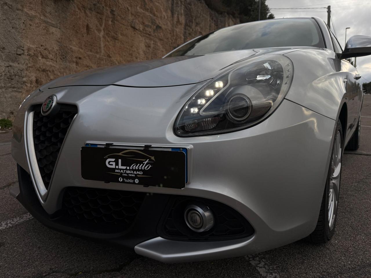 Alfa Romeo Giulietta/1.6 120CV/LED/CERCHI 17"/NEOPATENTATI