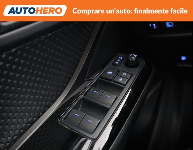 TOYOTA C-HR 2.0 Hybrid E-CVT Trend