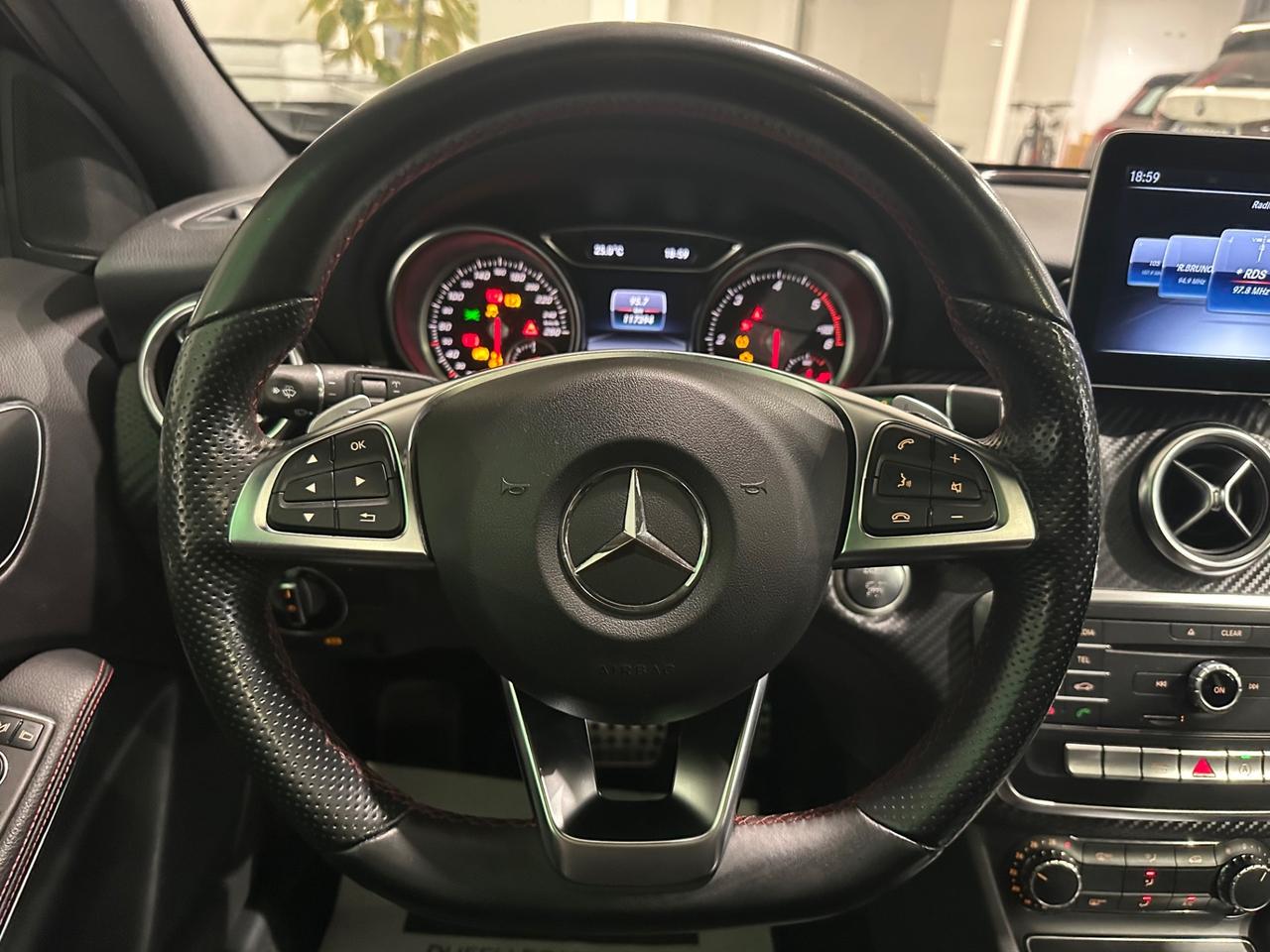 Mercedes-benz A 200 d Automatic Premium Next