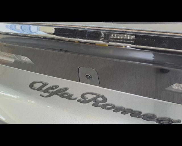 ALFA ROMEO Junior 1.2 ibrida Speciale 136cv edct6