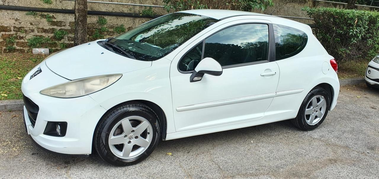 Peugeot 207 1.4 HDi 70CV FAP 3p. XS