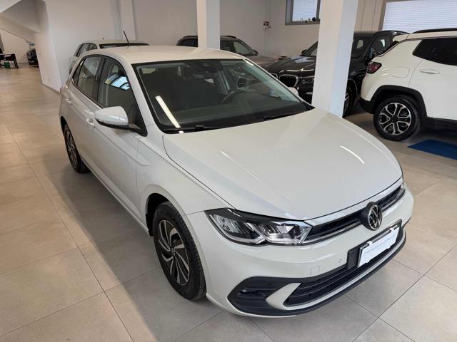 VOLKSWAGEN Polo 1.0 Life