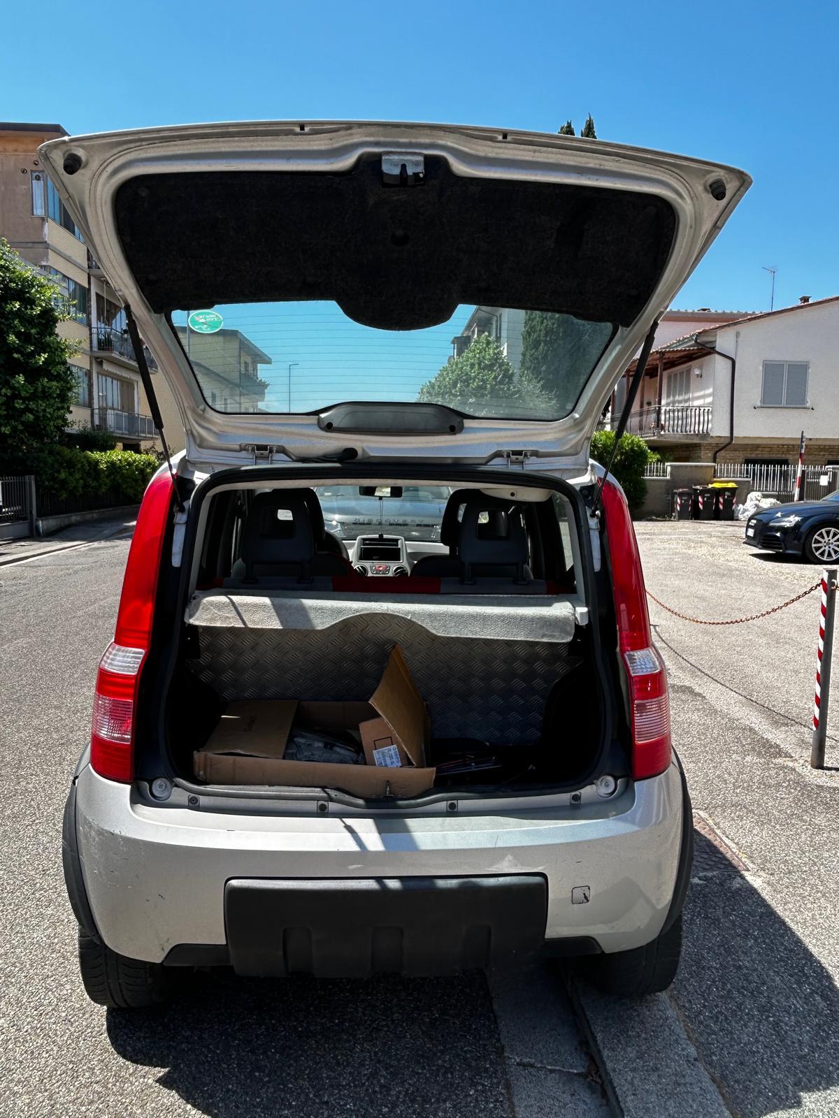 Fiat Panda 4x4 1.2cc climbing