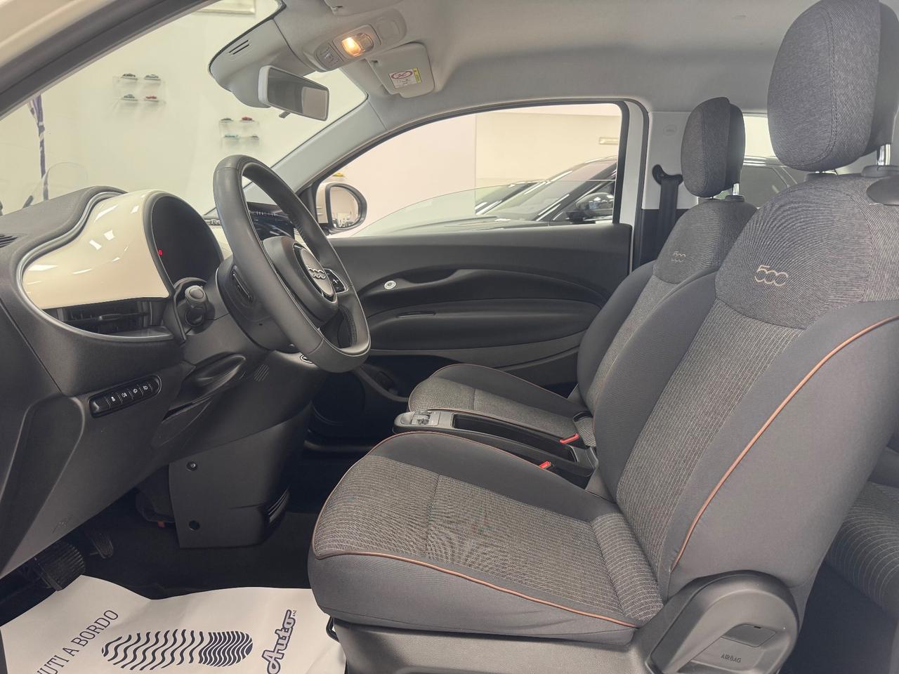 Fiat 500 500e Berlina 43 kWh Icon