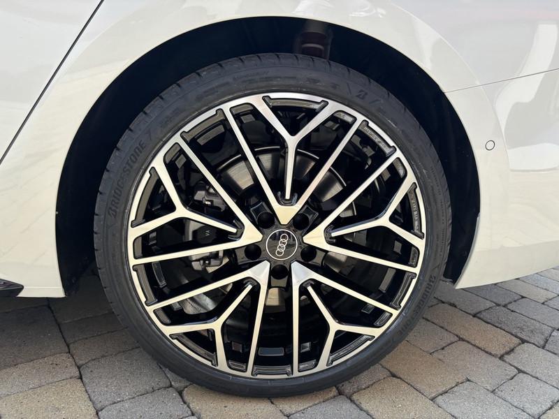 Audi A5 Avant TDI 150 kW S tronic mHEV+ S Line edition