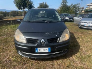 Renault Scenic Grand Scénic 1.5 dCi/105CV