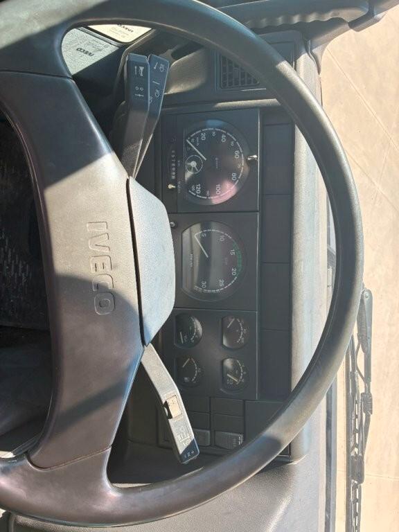 IVECO EUROTECH 260E31 T25-097
