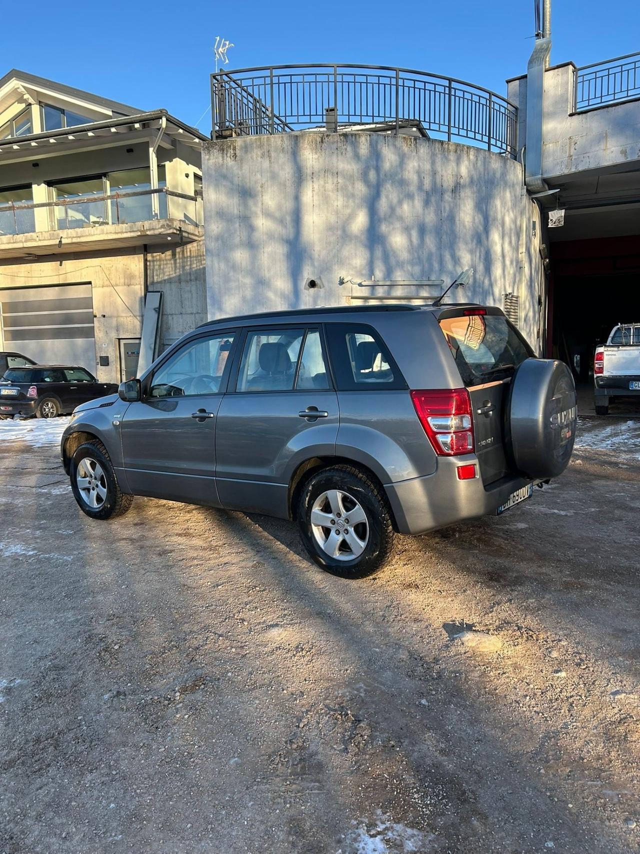 Suzuki Grand Vitara 1.9 DDiS 5 porte Executive