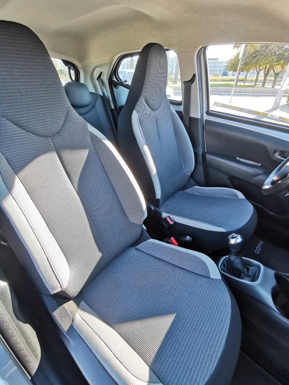 Toyota Aygo Connect 1.0 72 CV 5P x-cool 12/2020