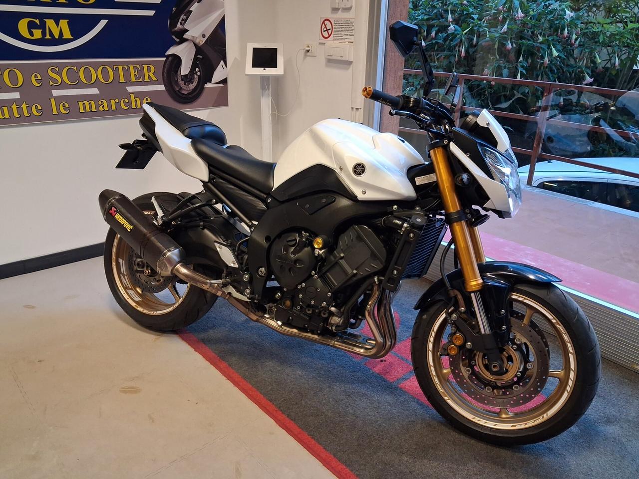 Yamaha FZ8