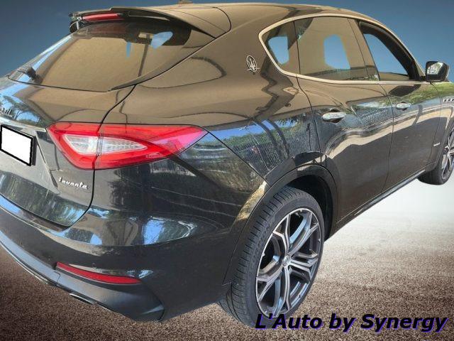MASERATI Levante V6 Diesel 275 CV AWD Granlusso
