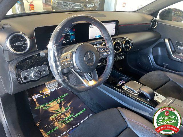 MERCEDES-BENZ A 180 d Auto Premium AMG *NIGHT PACK