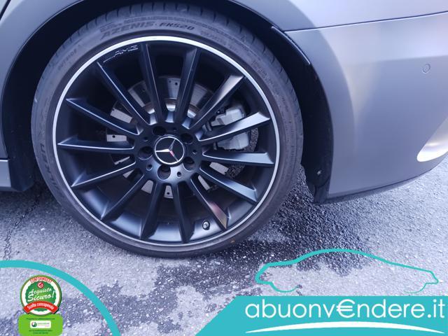 MERCEDES-BENZ A 35 AMG 4Matic