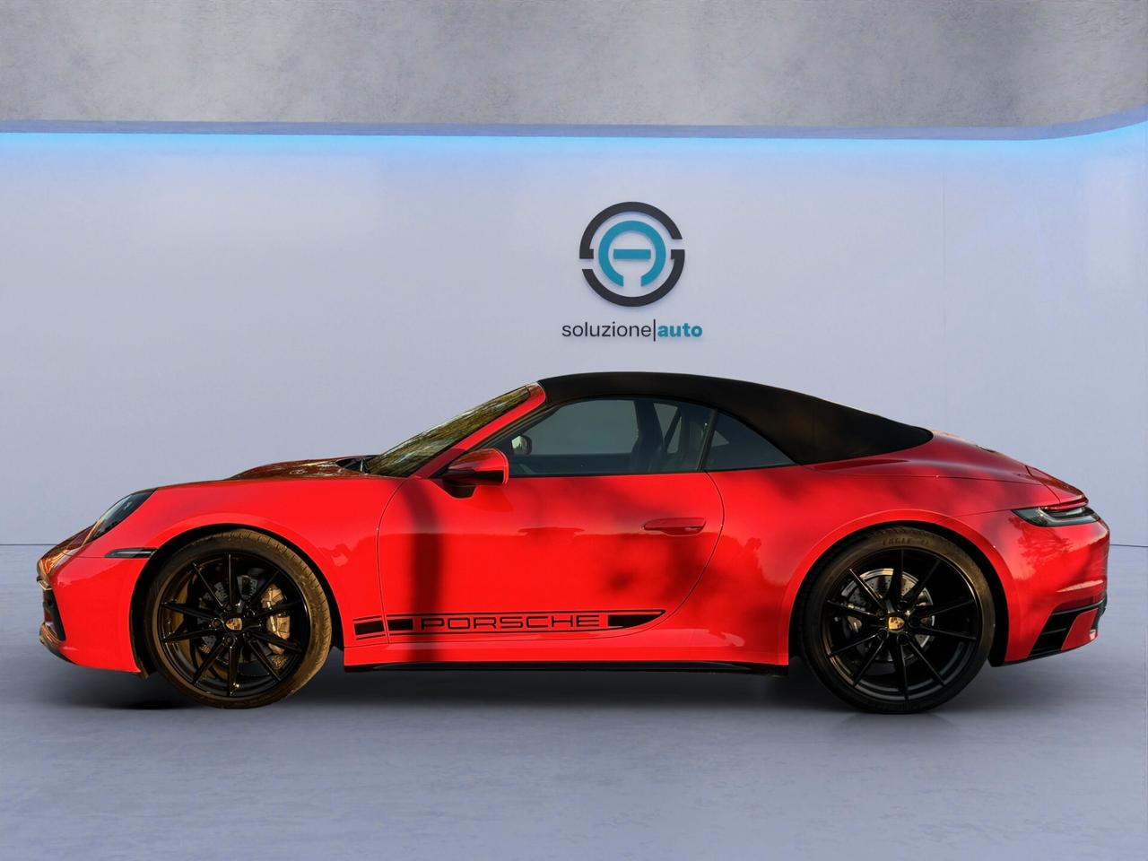 Porsche 911 Carrera Cabriolet 992