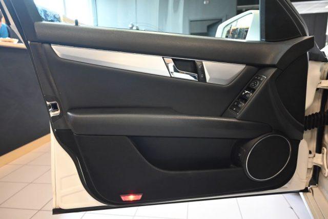 MERCEDES-BENZ C 200 CDI BLUEFF. SPORT 136CV AUTO NAVI CRUISE 17"FULL!!