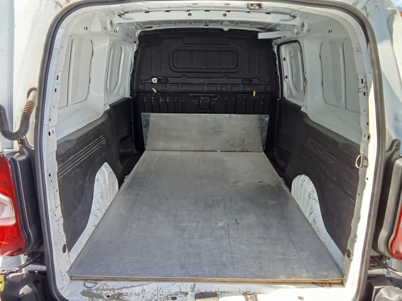 Peugeot Partner BlueHDi 100 PL Furgone Premium