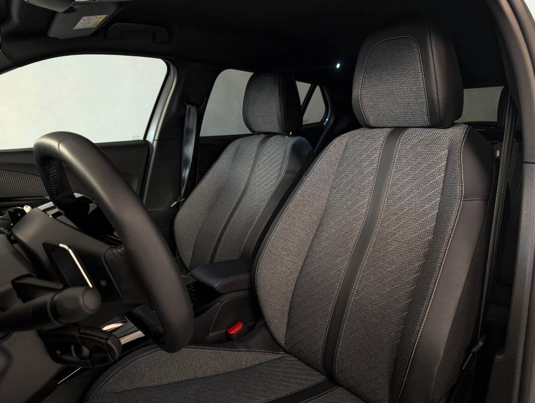 Peugeot 2008 1.2 puretech Allure s&s 130cv eat8