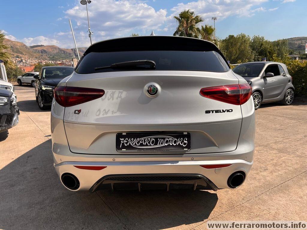 Alfa Romeo Stelvio 2.0 Turbo 280 CV AT8 Q4 Executive