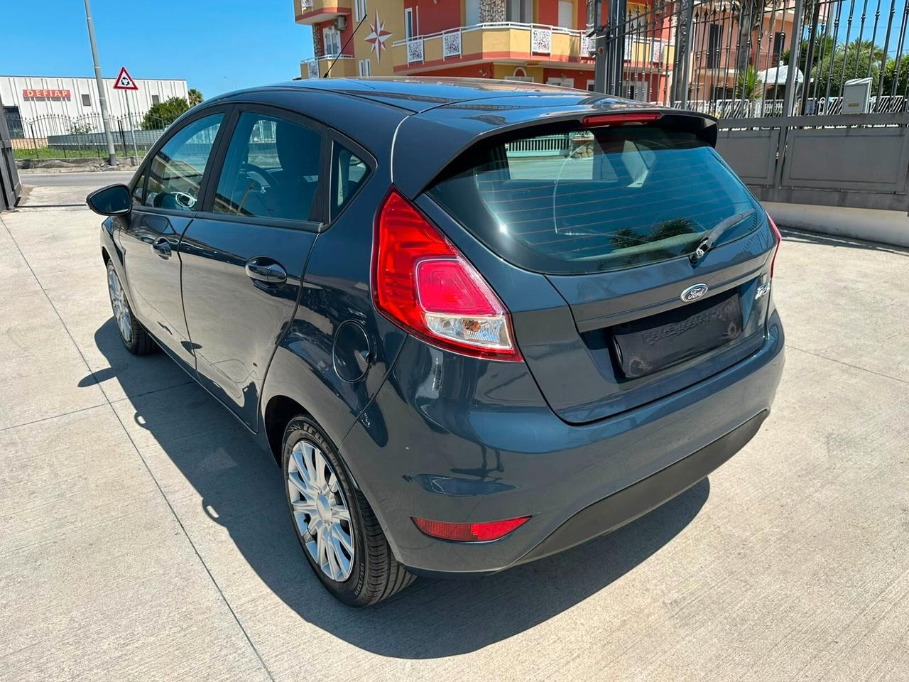 Ford Fiesta 1.5 TDCi 75CV 5p Titanium