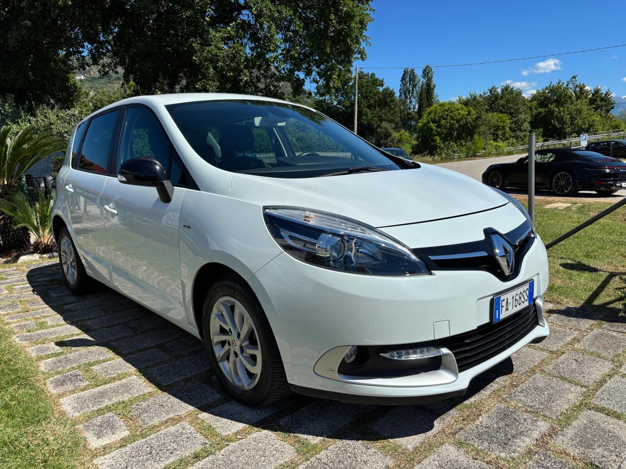 Renault Scenic XMod 1.5dCi Limited-2015"UNIPRO"