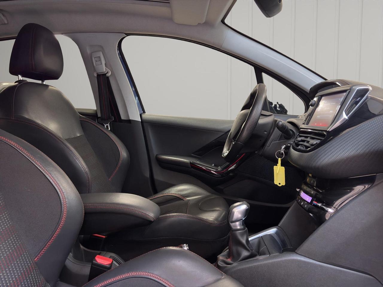 Peugeot 208 5p 1.2 puretech t GT Line s&s 110cv