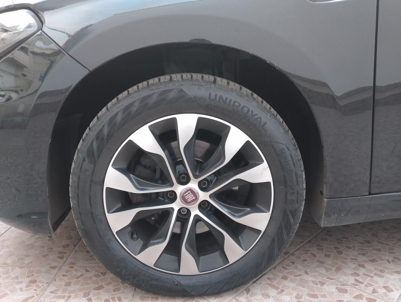 Fiat Tipo 1.3 Mjt S&S 5 porte Sport