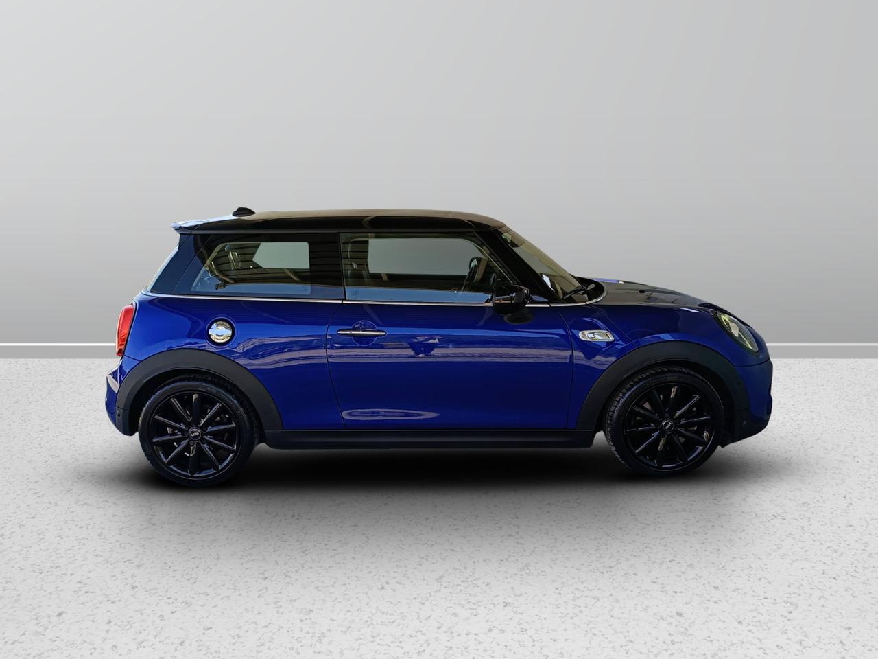 MINI Mini IV F56 2018 3p - Mini 3p 2.0 Cooper S Business XL 178cv auto