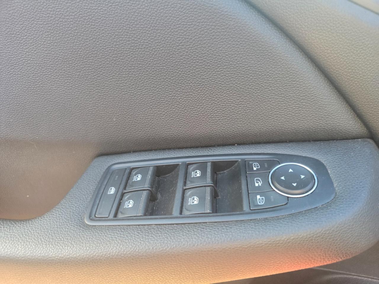 Renault Clio TCe 100 CV GPL 5 porte Techno