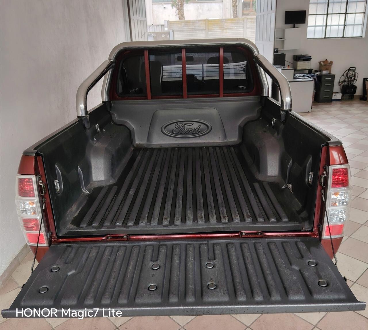 Ford Ranger 2.5 TDCi Super Cab Chassis XL 4pt