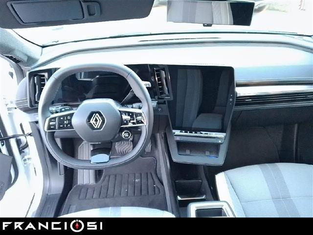 RENAULT Scenic Techno long range 220cv