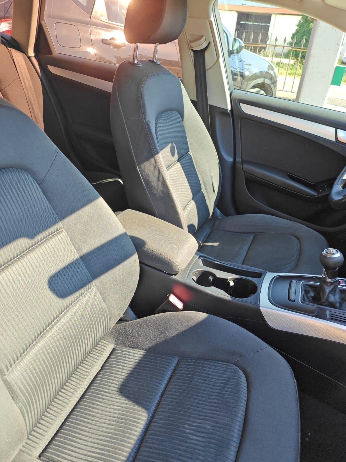 Audi A4 2.0 TDI 143CV frezione nuova